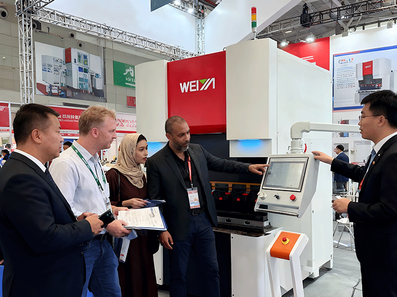 canton-fair-showcases-weiya-s-strength-in-expanding-into-global-markets-2.png canton-fair-showcases-weiya-s-strength-in-expanding-into-global-markets-2.png