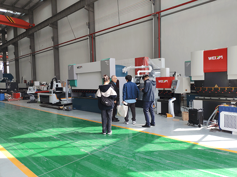 mexican-clients-inspect-and-approve-via-equipment-2.png mexican-clients-inspect-and-approve-via-equipment-2.png