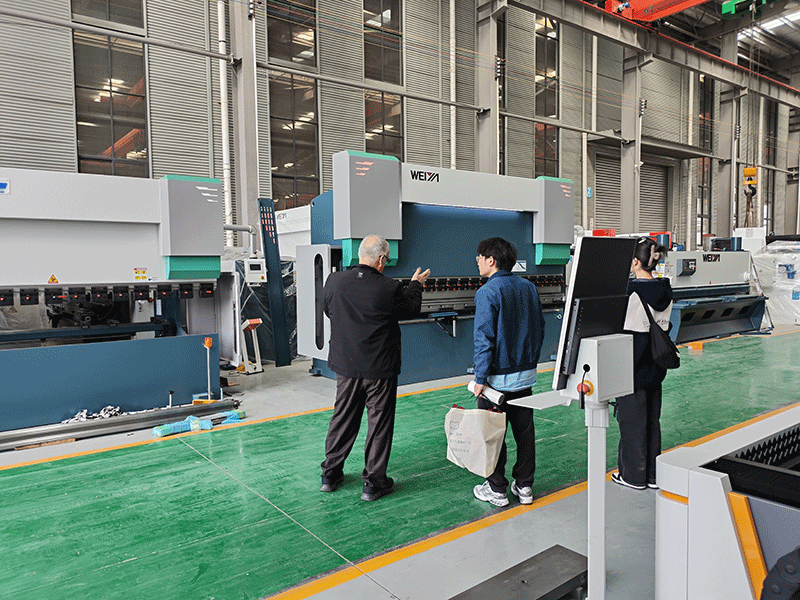 mexican-clients-inspect-and-approve-via-equipment-3.png mexican-clients-inspect-and-approve-via-equipment-3.png